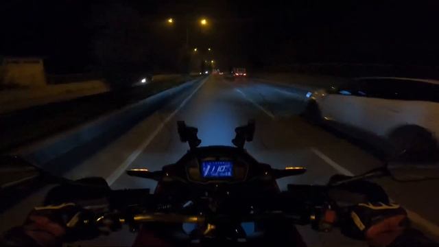 Honda vfr 800 x quickshifter смотреть онлайн