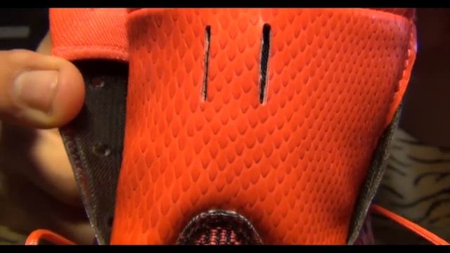 Видеообзор Nike KD 8 "V8" от Свистова Арсения смотреть онлайн