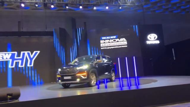 The New Innova Hycross first look❤️ finally launched #innovahybrid #innovahycross смотреть онлайн