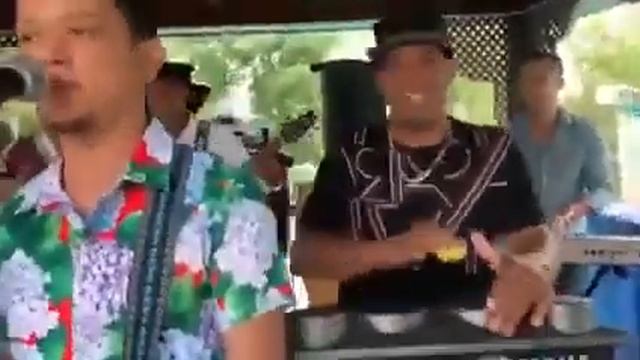 Anthony Nicasio en un homenaje a Anthony Santos #dios #cosasquesolopasanenrd #bachata смотреть онлайн