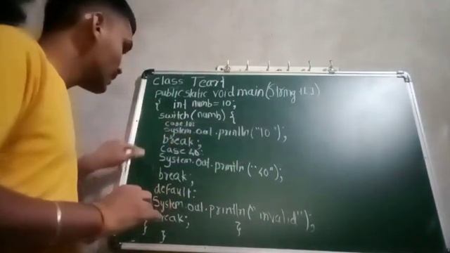What is the switch case statement.?|JavaMaster|java|abhimali|#java #javamaster #codingninja #msbte смотреть онлайн