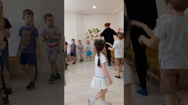 Групповое логопедическое занятие. Старшая группа смотреть онлайн