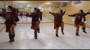 Ансамбль " Выше гор" Аварский танец "Озорные девчата"