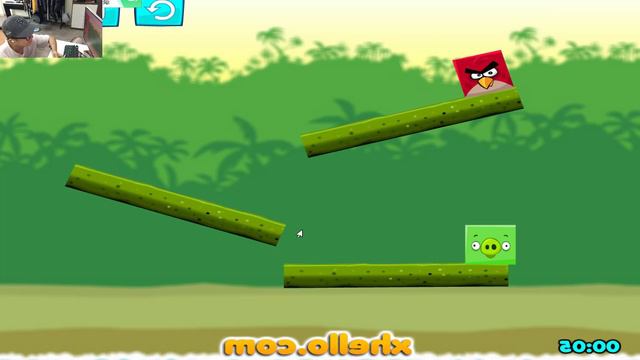Angry Birds Kick Piggies - ROUND STELLA KICK ALL SMALL SQUARE PIGGIES TO RESCUE RED BIRDS! смотреть онлайн