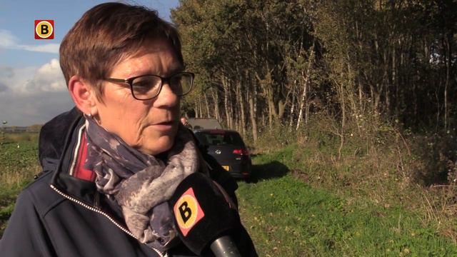 Politie zoekt met honden naar vermiste loodgieter Johan van der Heyden, beloning voor gouden tip смотреть онлайн