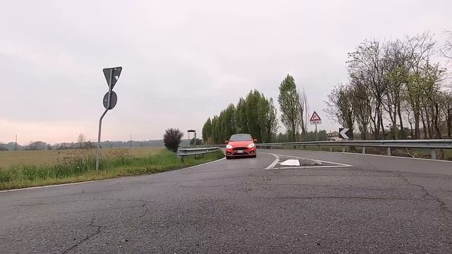 Ford Fiesta ST 2019 | 200 CV DA SOGNO, ma... смотреть онлайн