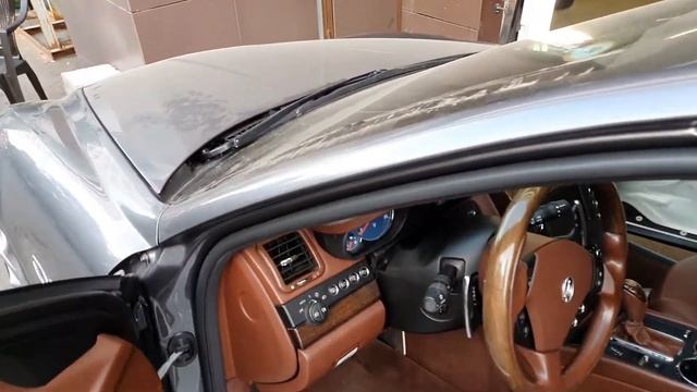 Нашли брошенную Maserati в Москве(интересная находка была под обшивкой) смотреть онлайн