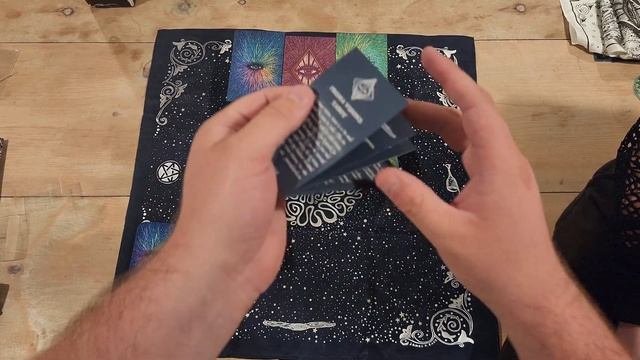 James. R Eads complete divination and tarot collection unboxing смотреть онлайн