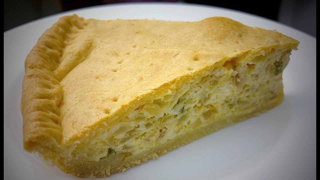 ВСЕ ПРОСЯТ РЕЦЕПТ ЭТОГО ПИРОГА! Обалденный закусочный Пирог из простейших Продуктов смотреть онлайн