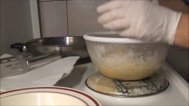 Воздушные сырники из домашнего творога. смотреть онлайн