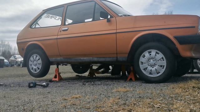 Alice the Ford fiesta mk1. Part 1. A walk round and a look at what is going to be done in the futur смотреть онлайн