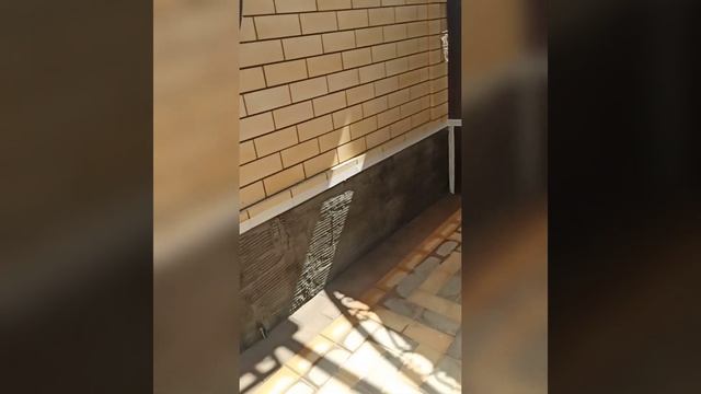 Оформление цоколя арт бетоном под искусственный камень (сланец). смотреть онлайн