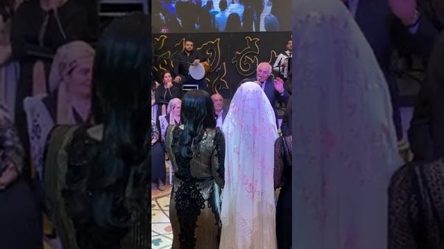 ⚜️Карачаево-Балкарский обряд снятия платков с невесты⚜️ Ведущий - Ахмат Теппеев; Поёт - Алим Газаев смотреть онлайн