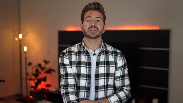 6 Signs She Wants YOU To Talk To Her | Alex Costa смотреть онлайн