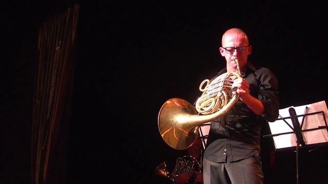 Jazz Alp Horn смотреть онлайн