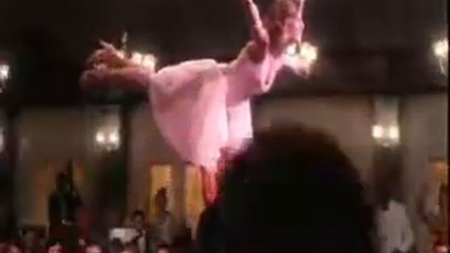 Грязные танцы - The time of my life смотреть онлайн