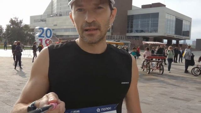 Крас Марафон КрасЖара. Бегу половинку. Лучше время 1:29:39. 25.08.19(3) смотреть онлайн