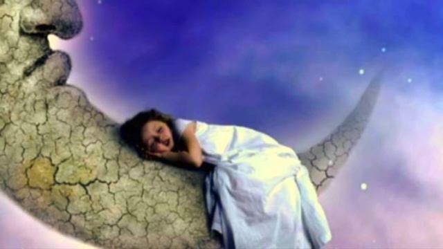 Приснились ВЕСНУШКИ #СонникФрейда смотреть онлайн