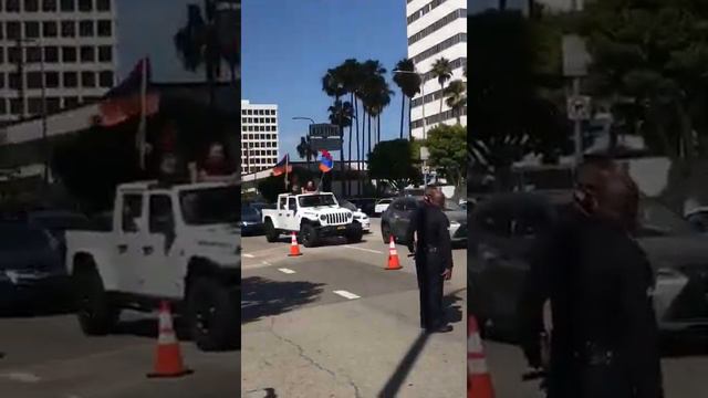 В США армяне напали на азербайджанцев смотреть онлайн