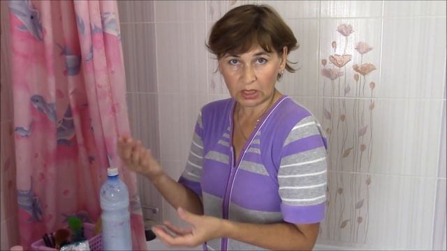 Чистая кафельная плитка в ванной комнате. смотреть онлайн