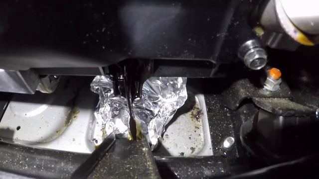 Honda EU6500is Generator Oil change смотреть онлайн