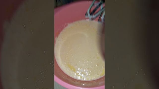 Манник на кефире из доступных ингредиентов