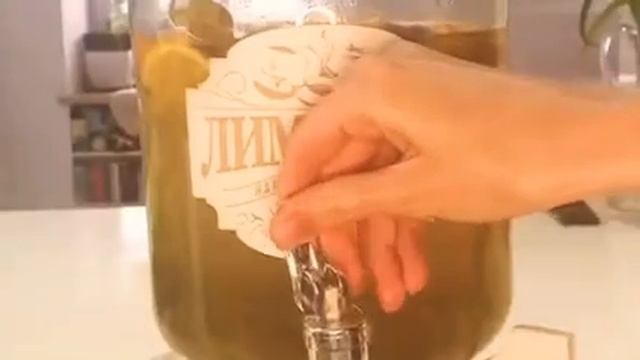 ЛЕТНИЙ НАПИТОК ? КАК СДЕЛАТЬ ЛИМОНАД ! смотреть онлайн