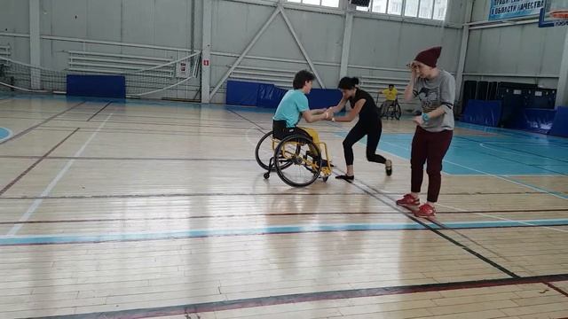 Чемпион тренировки по спортивным танцам на колясках(7) смотреть онлайн