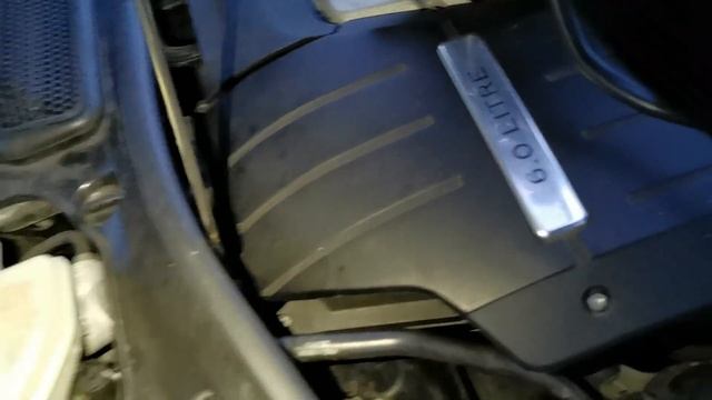 How To Fix Bentley Continental Starting Issue | How To Jumpstart A Bentley When The Boot Is Locked