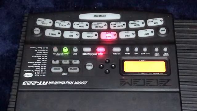 ZOOM RT223 RhythmTrak Drum Machine Function check video смотреть онлайн