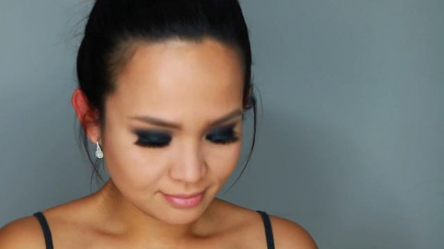 Halloween Last Minute Makeup Idea: Spider Web Makeup смотреть онлайн