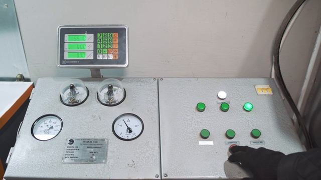 Сколько газа могут заправить на АГЗС в баллон объемом 53-54 л.? Выясняем максимальную вместимость.. смотреть онлайн