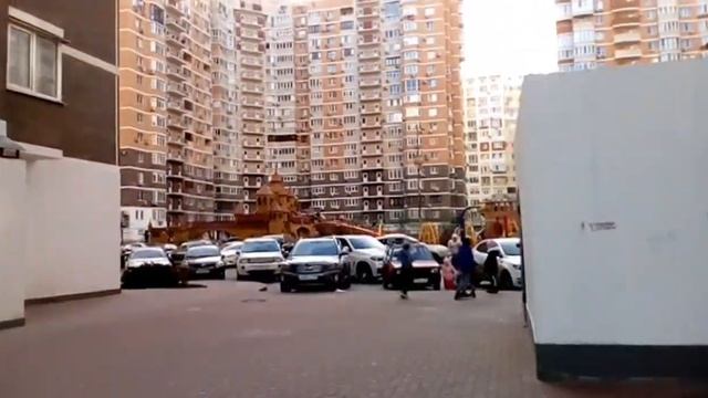 Переезд в Краснодар 8 Марта ЖК Дом с кораблем Пиратский корабль для детей смотреть онлайн