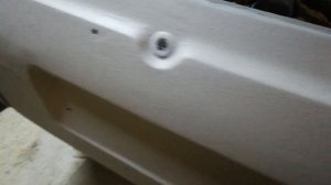 Нива покраска в антигравий