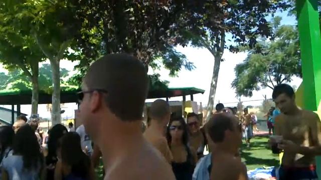 Gozandolo en el Elegance Summer Party - Playa Park смотреть онлайн