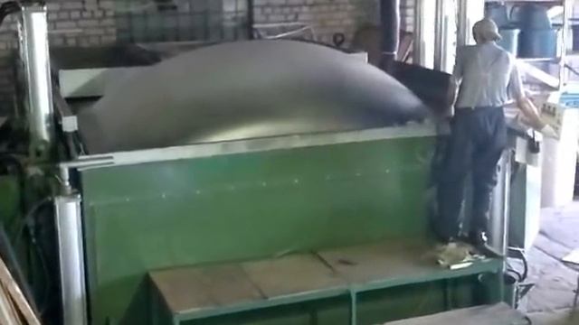 Вакуум-формовочная машина, станок. Вакуум-формовочное, термоформовочное оборудование. смотреть онлайн