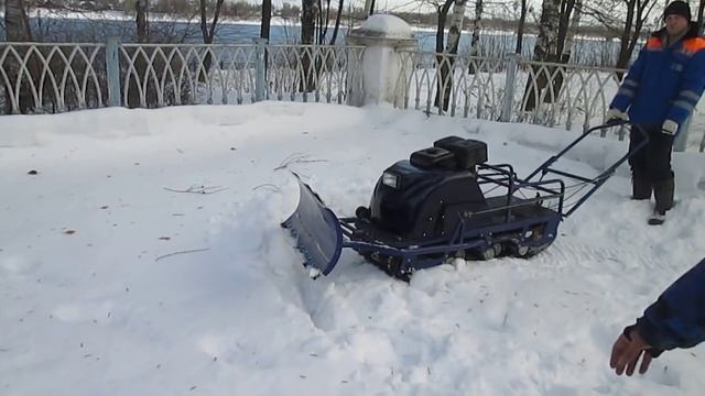 Мотобуксировщик Бурлак-М с отвалом характеристики смотреть онлайн