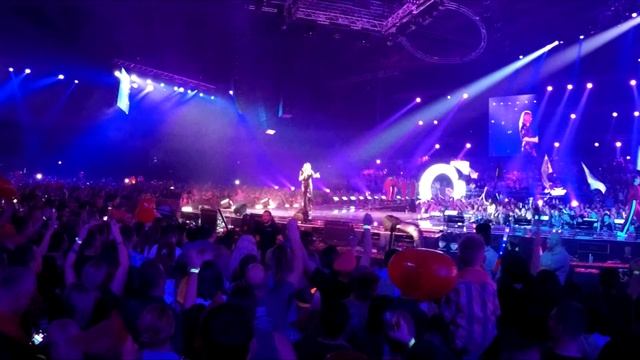 Радио-Рекорд Дискотека 90-х СКК Melanie C смотреть онлайн