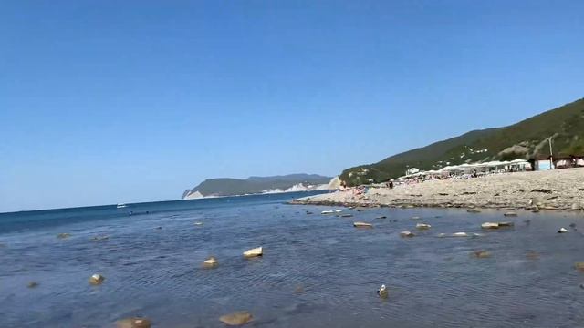 Новороссийск 2020. Широкая балка. Свободные пляжи. смотреть онлайн