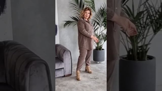 Рубашка 1601112 45 бежевая, бренд "ee.style" женская одежда больших размеров 54-68 смотреть онлайн