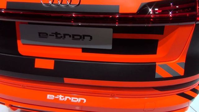 Audi e-tron Sportback (2019) Exterior Walkaround смотреть онлайн