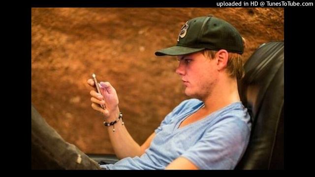 AVICII & Eric Turner - Dancing In My Head (Instrumental) смотреть онлайн