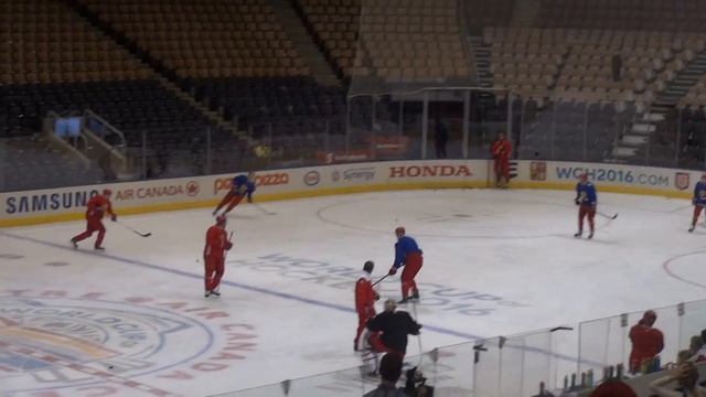 Забавные и любопытные моменты на тренировке сборной России (24/09) смотреть онлайн