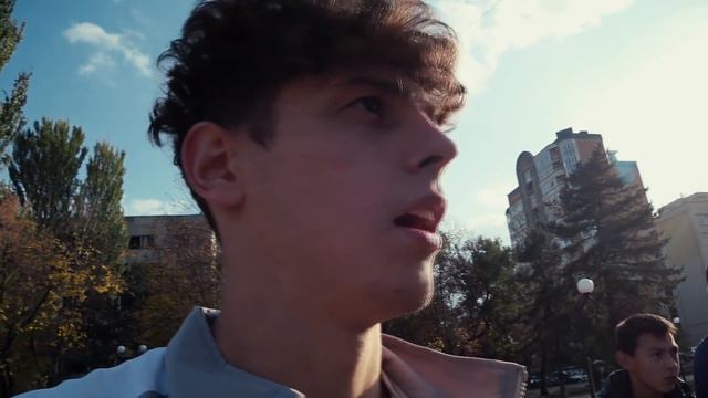 ДЕДЫ МОРОЗЫ.НА РОЛИКАХ ПО ЦЕНТРУ ГОРОДА.СХОДКА В РОСТВЕ-НА-ДОНУ.ВЫЕЗД ЗА ИНСТИТУТ НА НСФЛ. смотреть онлайн