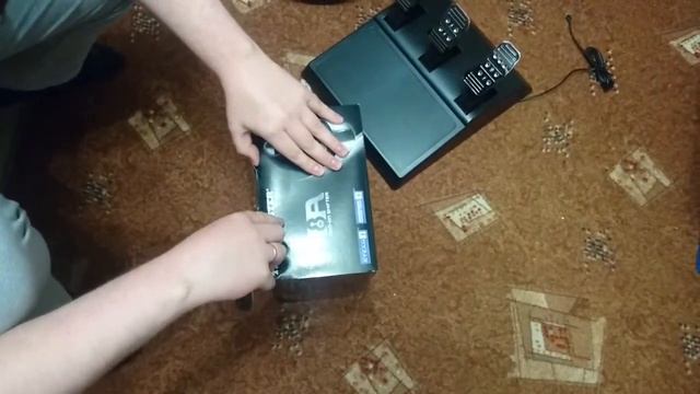 Thrustmaster T150 PRO FFB + Thrustmaster TH8A add-on Shifter - распаковка и первое впечатление смотреть онлайн