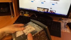 Как снять лицевую панель магнитолы CD30MP3 на Opel Astra H, Zafira B, Corsa D