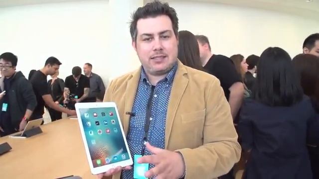 New iPad Pro 9.7 inch First Look смотреть онлайн