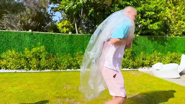 Макс стал нянькой для Ани смотреть онлайн