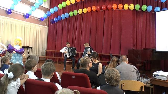 русская народная песня "Перевоз Дуня держала" Дуэт аккордионистов смотреть онлайн