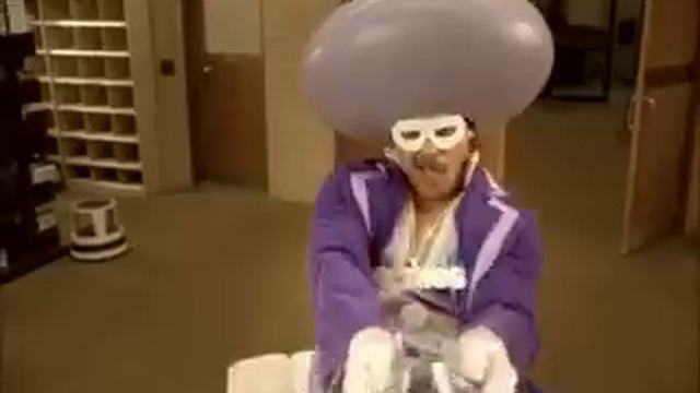 Mentos Library Commercial смотреть онлайн